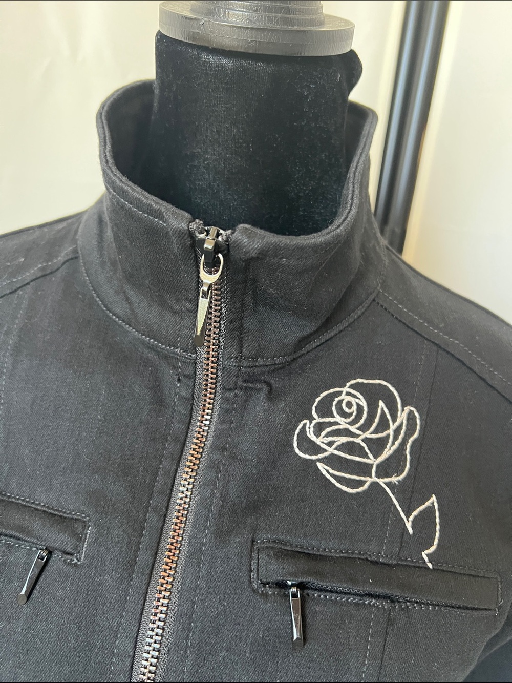 White House Black Market 35th
Anniversary Embroider Jacket - Picture 2 of 8
